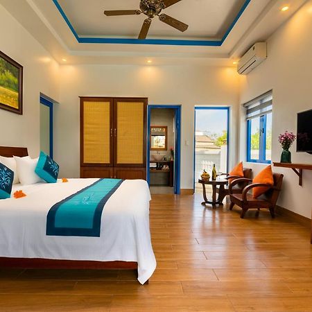 Local Beach Front Villas Tan Thanh 外观 照片