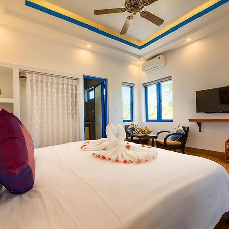 Local Beach Front Villas Tan Thanh 外观 照片