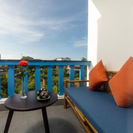 Local Beach Front Villas Tan Thanh 外观 照片