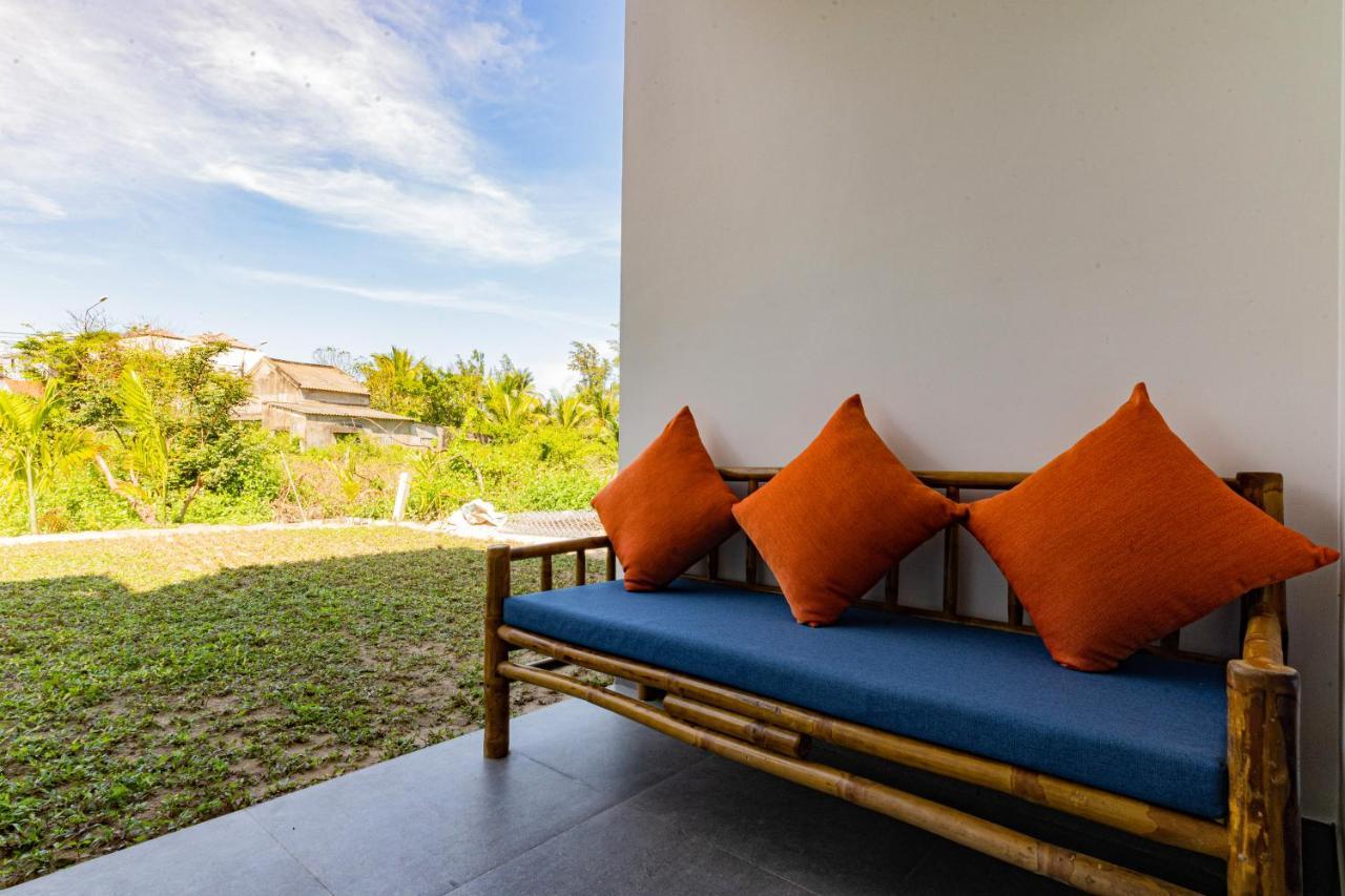 Local Beach Front Villas Tan Thanh 外观 照片