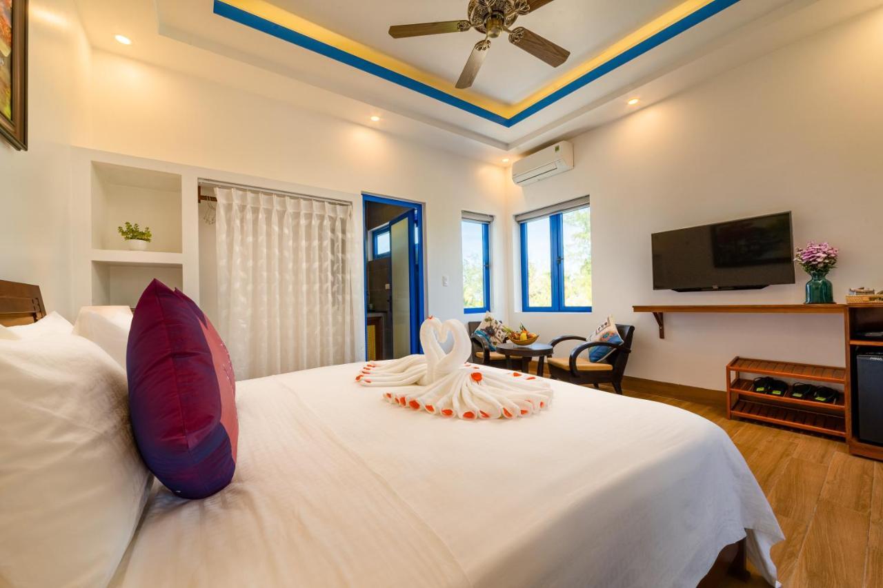 Local Beach Front Villas Tan Thanh 外观 照片