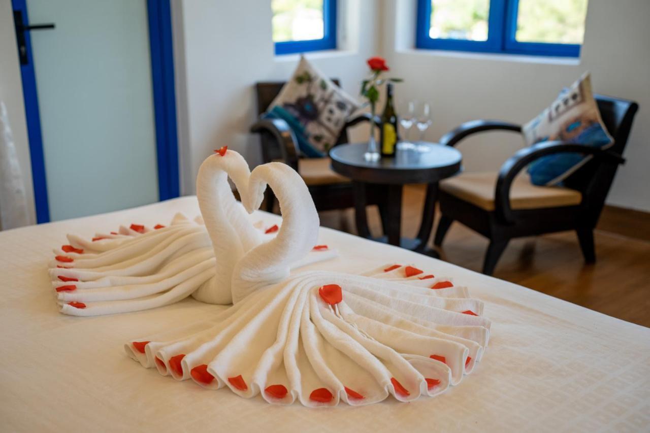 Local Beach Front Villas Tan Thanh 外观 照片